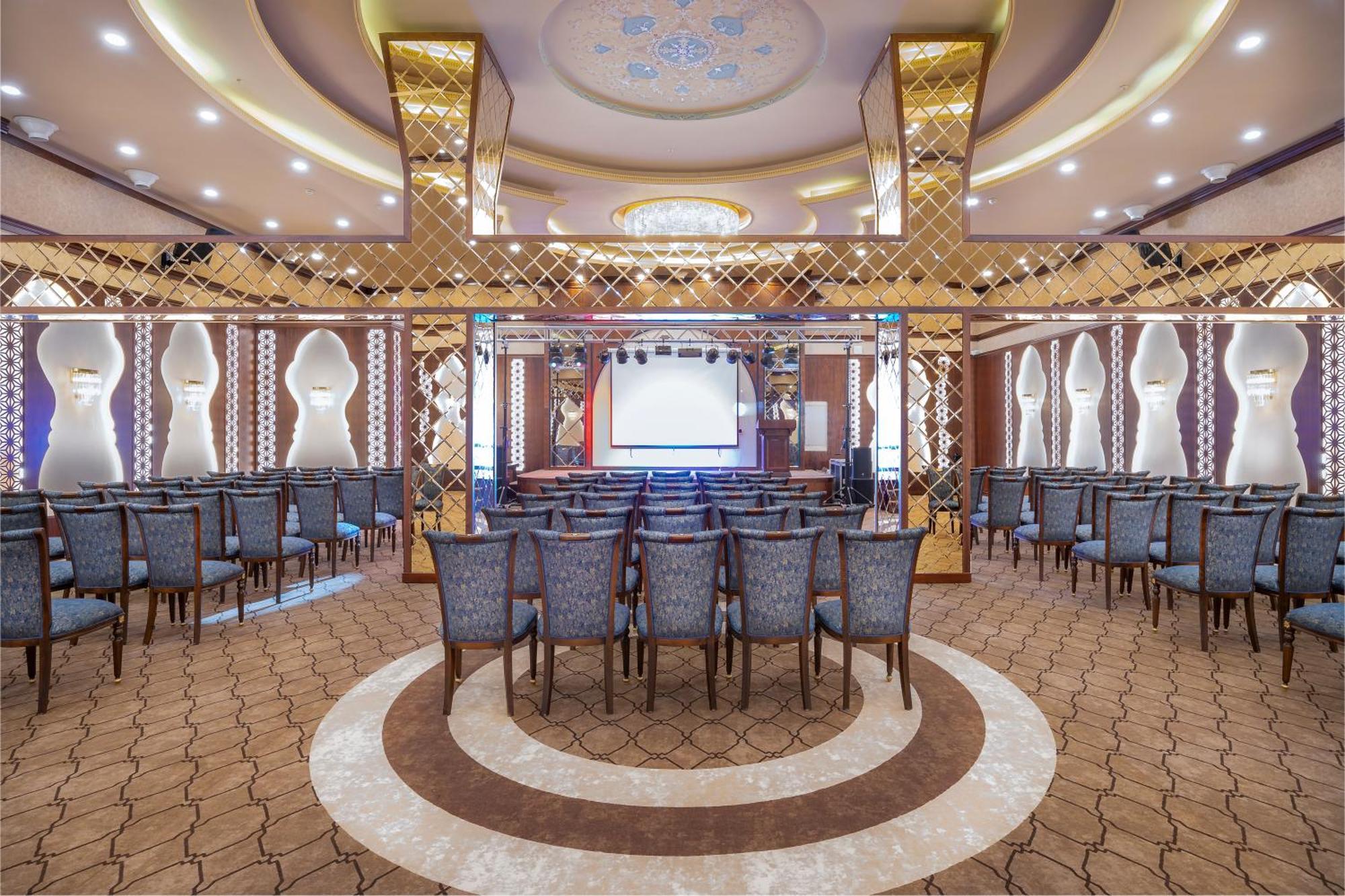 Отель Ramada Plaza By Wyndham Силиври Экстерьер фото